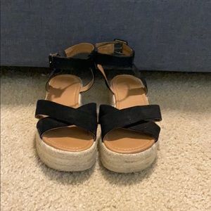 URBAN OUTFITTERS Espadrille wedge sandal